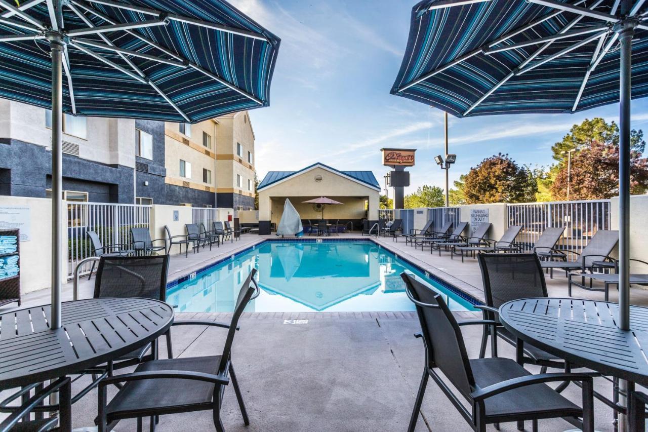 Fairfield Inn Σεντ Τζορτζ Εξωτερικό φωτογραφία