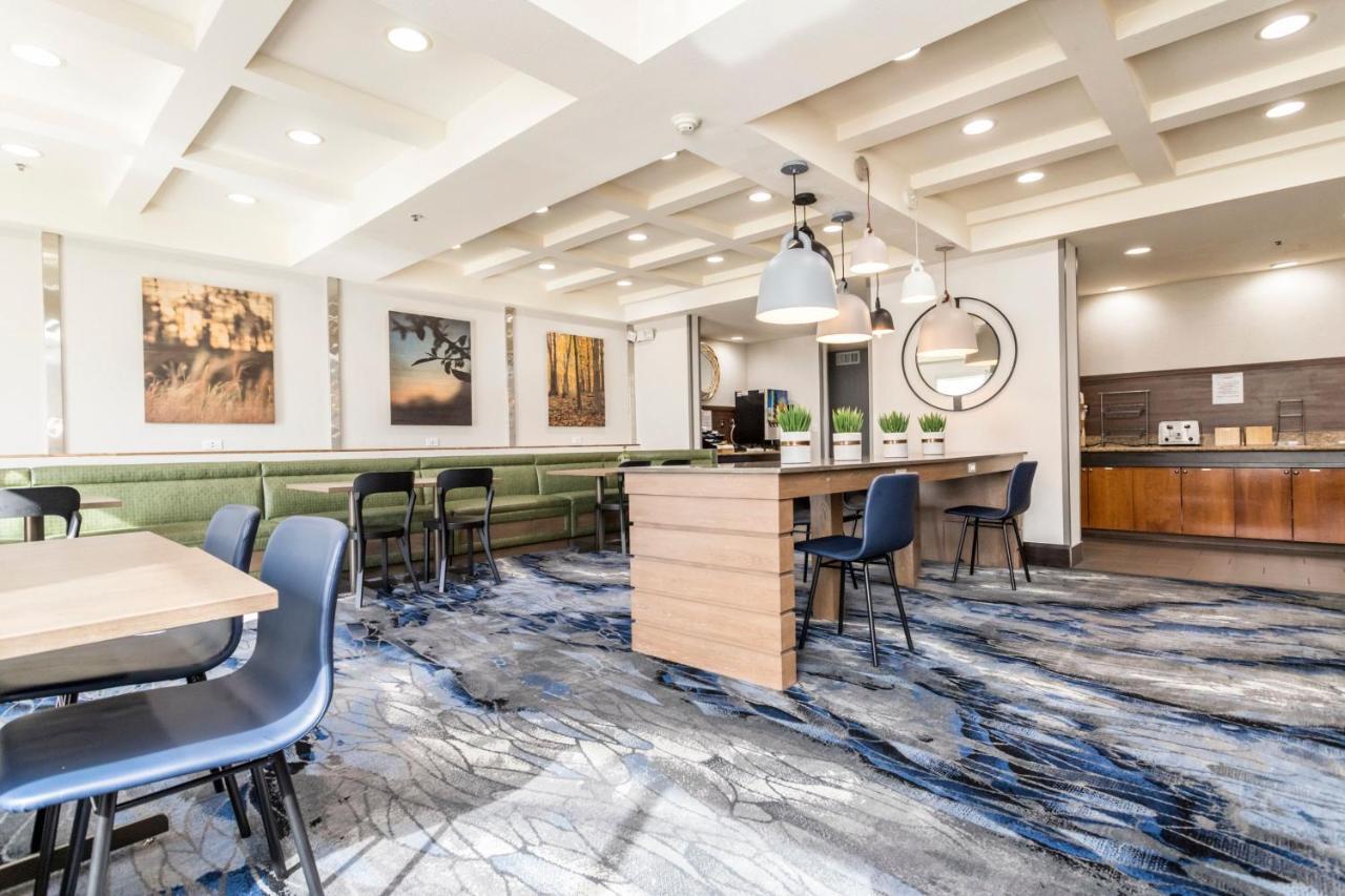 Fairfield Inn Σεντ Τζορτζ Εξωτερικό φωτογραφία