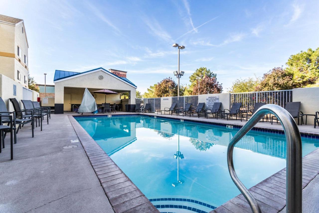 Fairfield Inn Σεντ Τζορτζ Εξωτερικό φωτογραφία